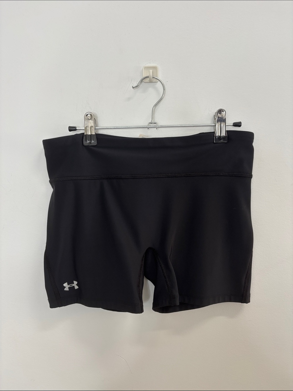 Under Armour Women’s Black Athletic Bike Shorts